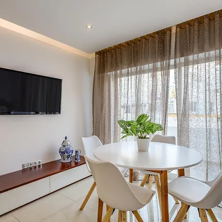 Casa Maguy - Terrace & Seaview Vakantiehuis Albufeira