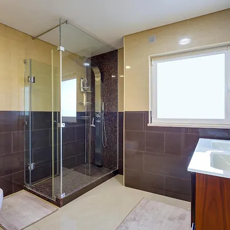 Casa Maguy - Terrace & Seaview بيت للعطل *